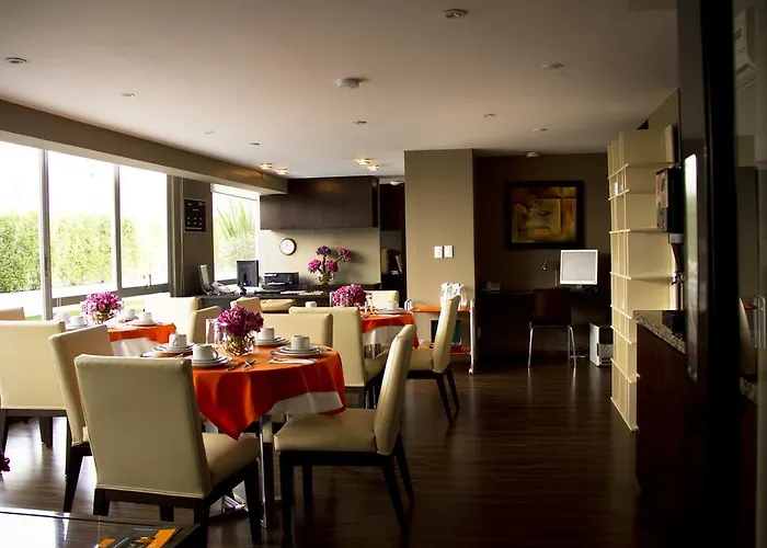 Aparthotel The Place Corporate Mexico City
